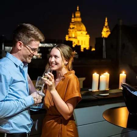 호텔 Three Corners Downtown 4*