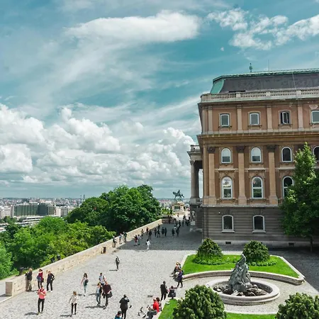 Three Corners Downtown Budapesta
