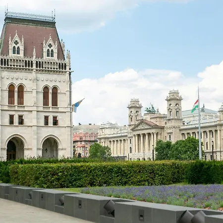Three Corners Downtown ブダペスト