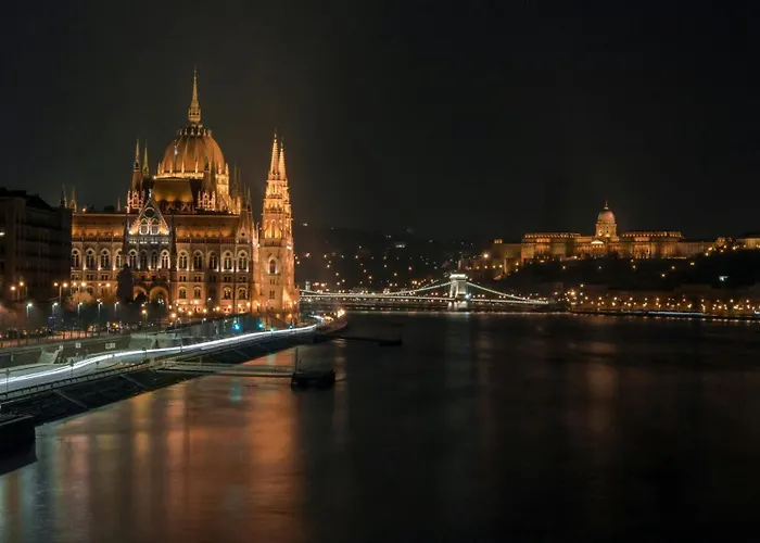 Three Corners Downtown Budapeste