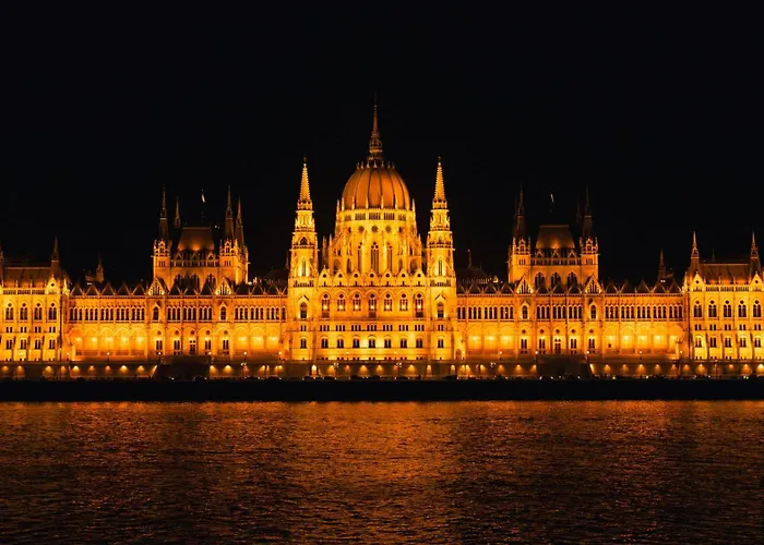 Three Corners Downtown Budapeste