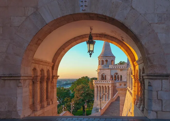 Three Corners Downtown Szálloda 4*